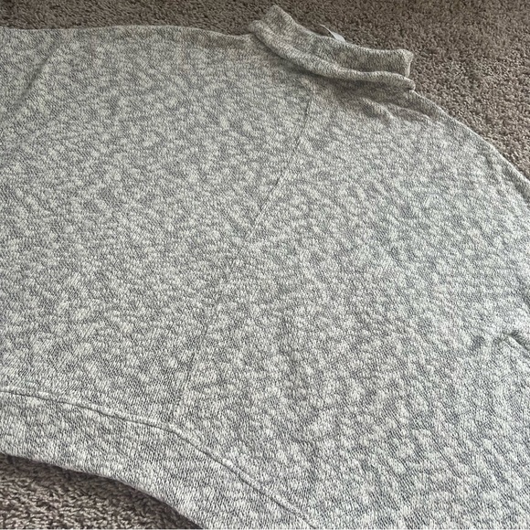 {Lou & Grey/Loft} NWT Short Sleeve Sweatshirt Poncho - Picture 11 of 11